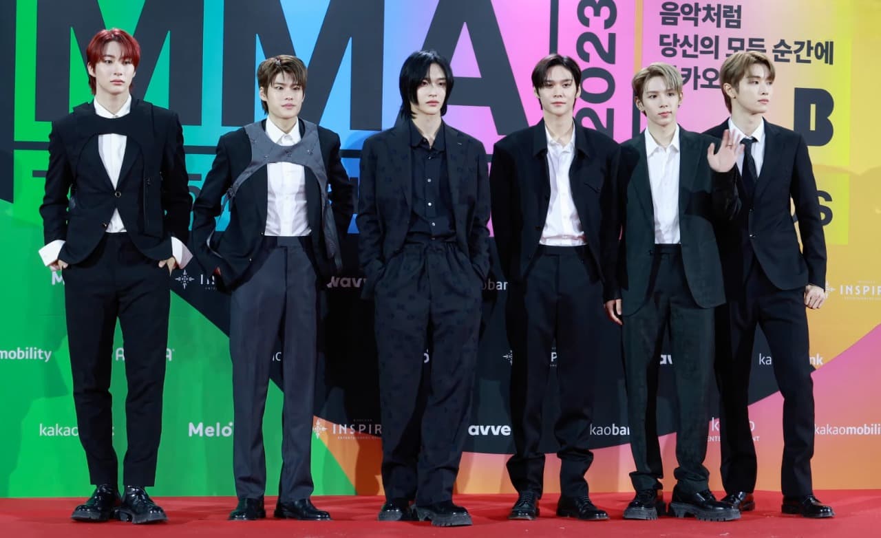 RIIZE 2023 멜론 뮤직 어워즈 공연 장면